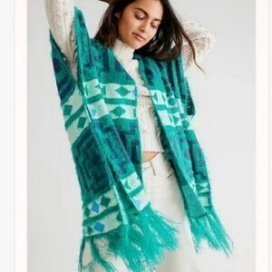 Free People Diamondback Cozy Southwestern Kimono Wrap.  One size.  
NWOT